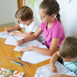 Colouring Books. Il cantiere