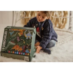 Mega box arts & crafts. I dinosauri